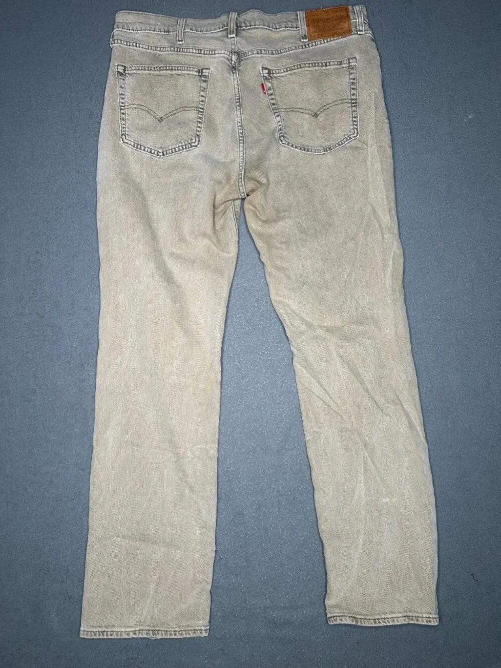 Levi's Premium 514 Mens 38x32 Gray Straight Leg Jeans Red Tab Denim